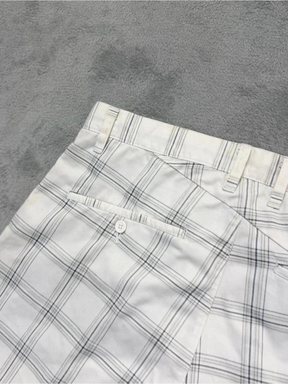 Volcom Shorts Mens 34 White Check Plaid Long Y2K Skate Surf Vintage